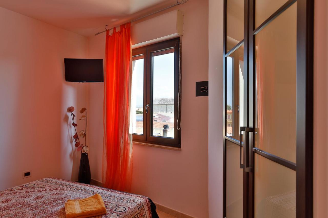 Casa Vacanze Porto Torres Buitenkant foto